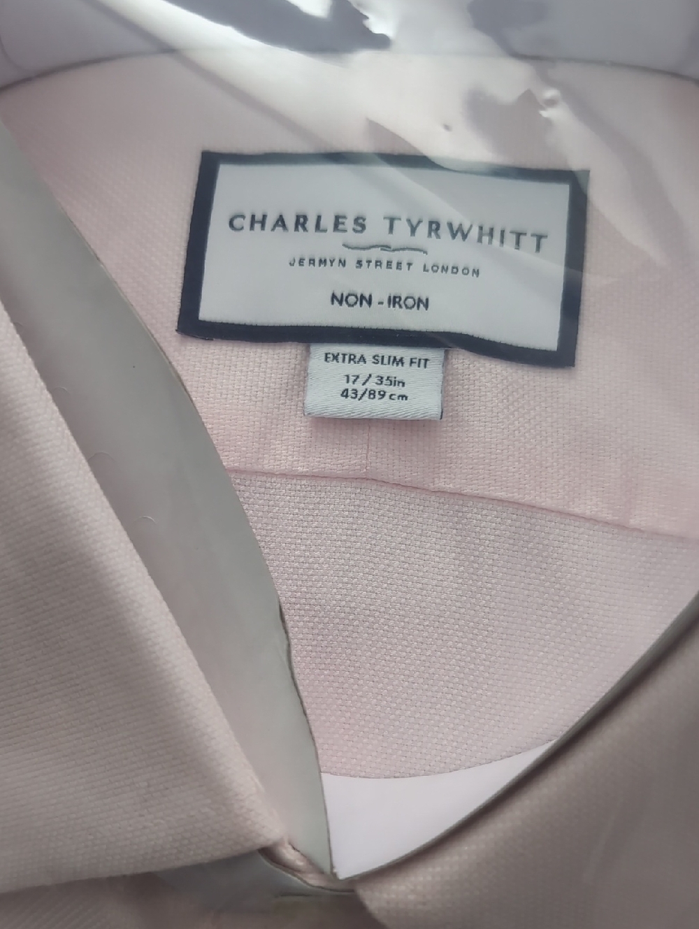 Charles Tyrwhitt Classic Collar Extra Slim Non-Iron Royal Oxford Shirt- 17/35in. - Picture 3 of 11